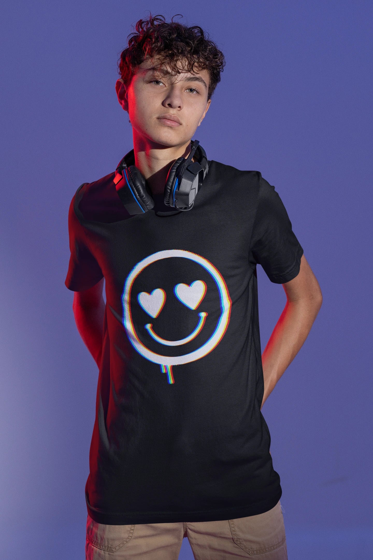 Heart Eyes Smiley T-Shirt